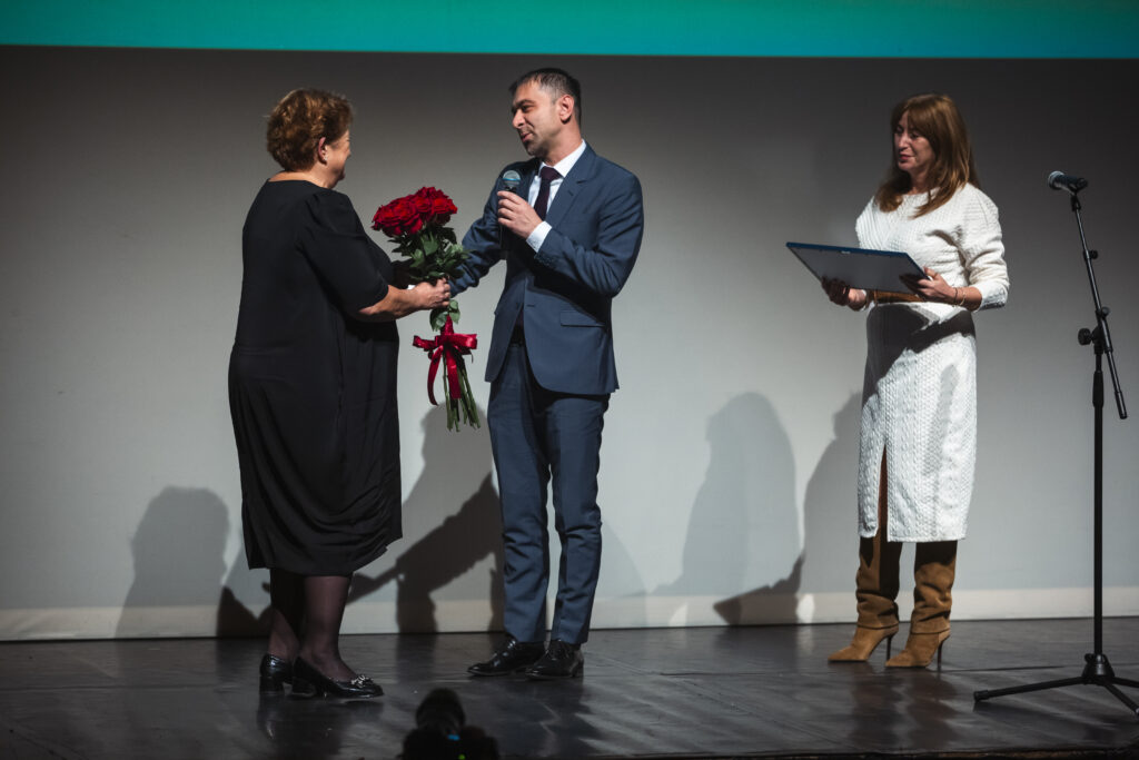 Gabriel Valer ZETEA - președinte Consiliul Județean Maramureș / ASSOC, 30 de ani cu fapte bune - spectacol aniversar, 21 noiembrie 2025, Teatrul Municipal Baia Mare